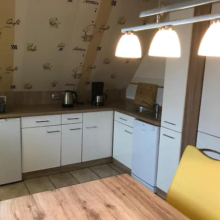 Ferienwohnungen Lohme Апартаменты Ломе